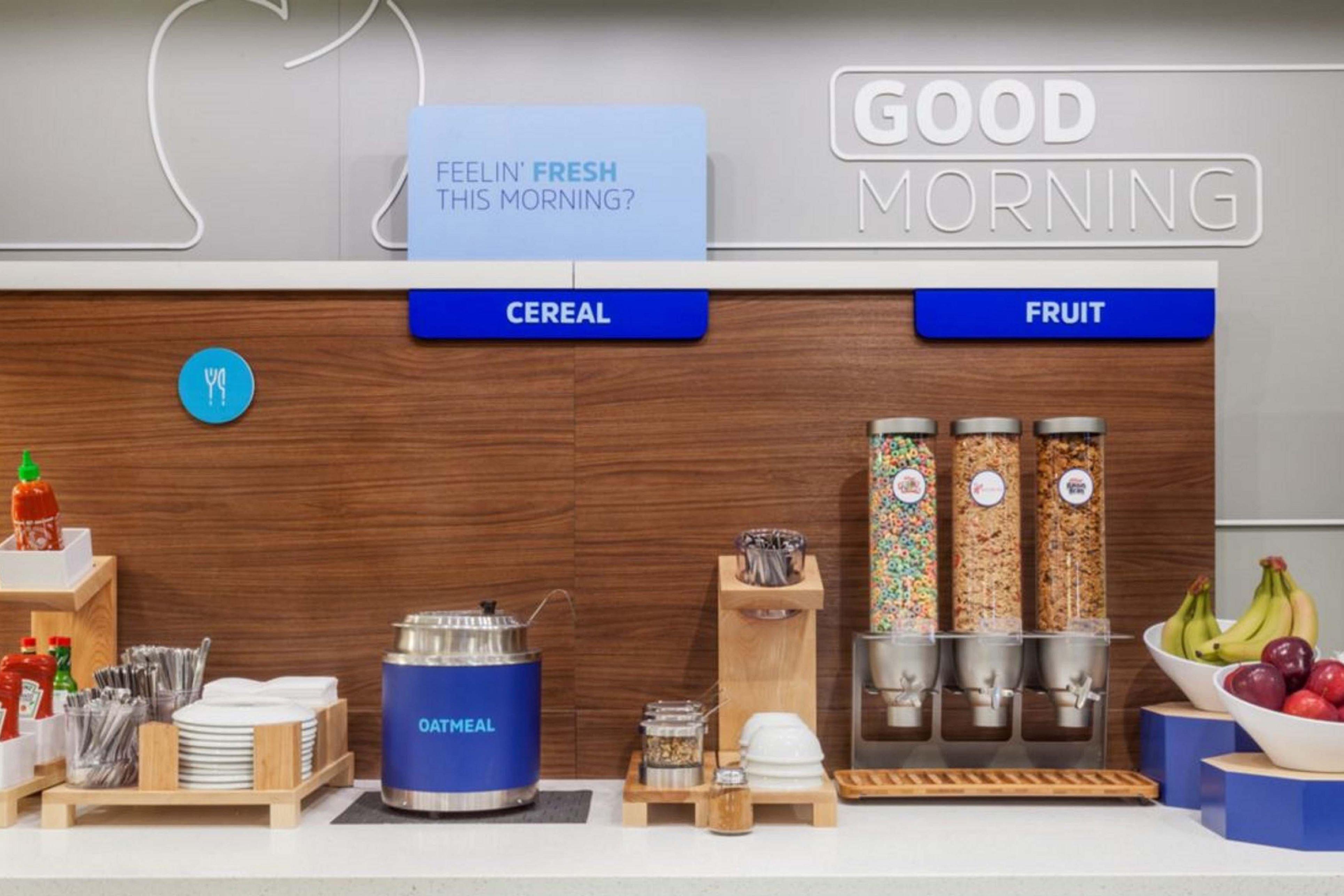 Holiday Inn Express Hotel & Suites Milton By Ihg Exteriör bild
